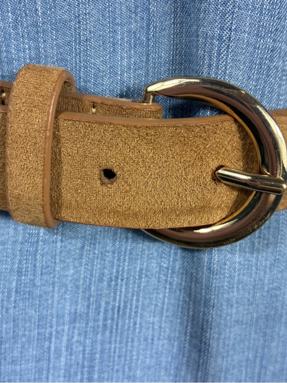 Express Womens belt Sz L Faux Suede Tan golden buckle